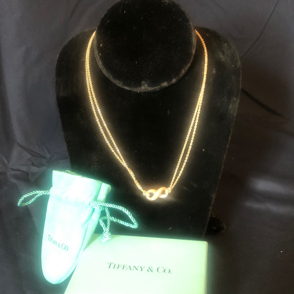 Infinity double chain necklace Tiffany & Co 925 silver box & flannel drawstring